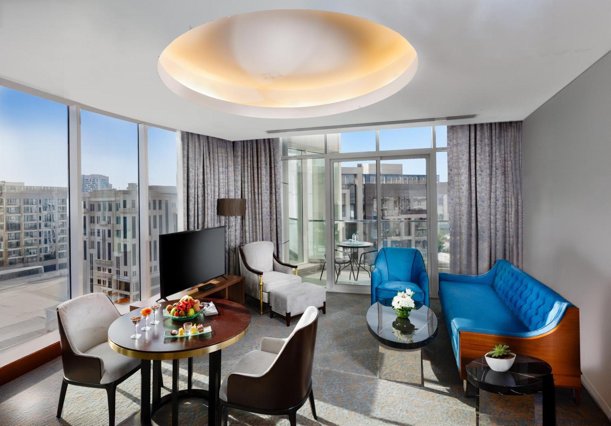 Millennium Place Doha Kültér fotó A suite at the hotel