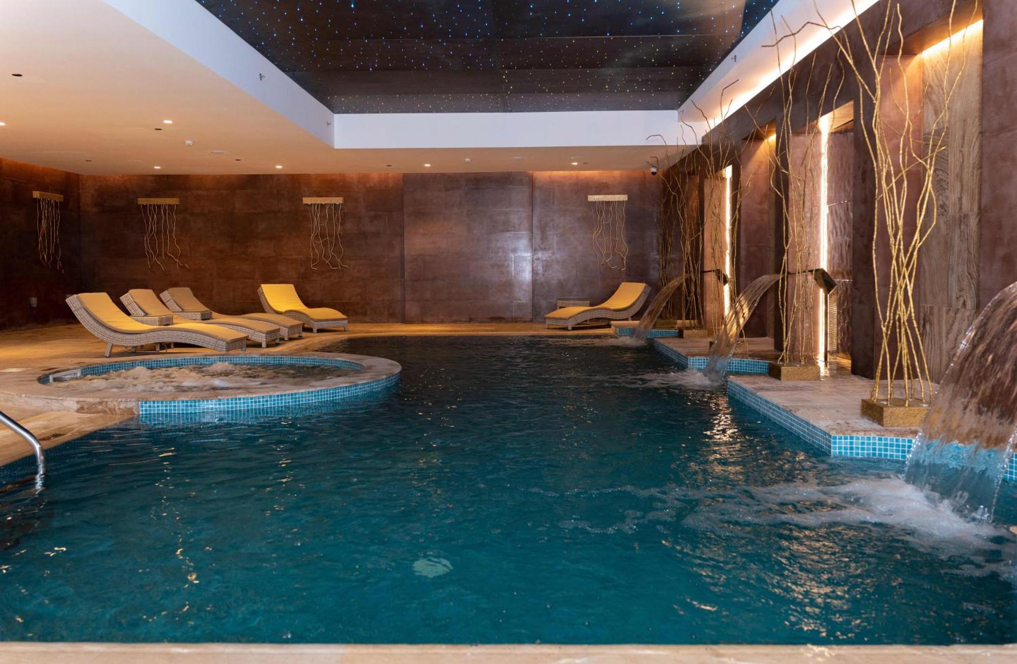 Millennium Place Doha Kültér fotó Spa at the hotel